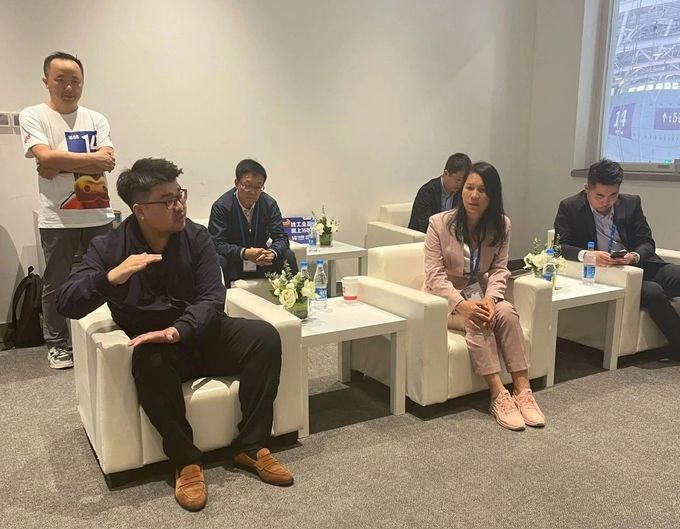 últimas notícias da empresa sobre "Empoderamento digital, crie o futuro juntos"  5